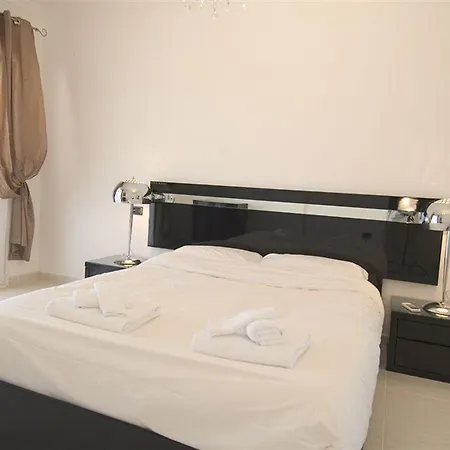 Parques Casablanca Apartamento *